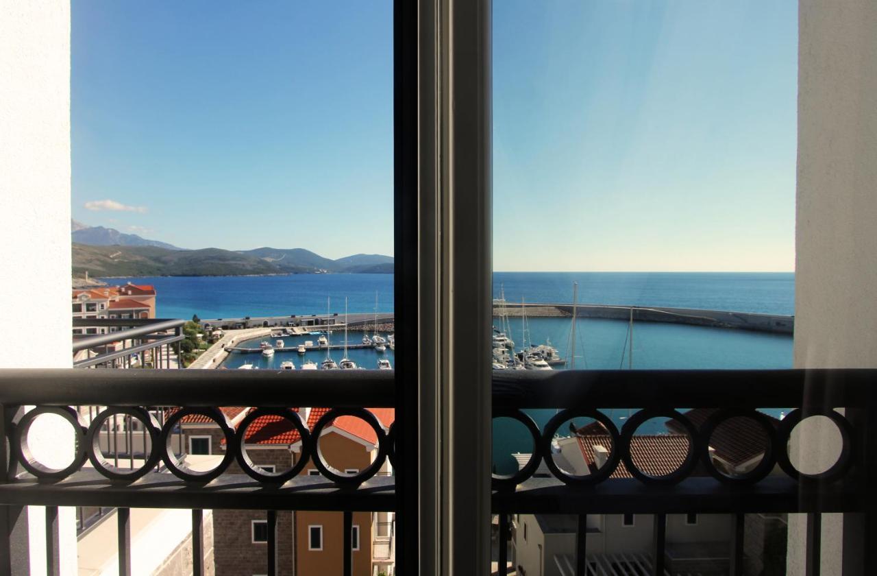 Lustica Bay Magnolia Apartment Тиват Екстериор снимка