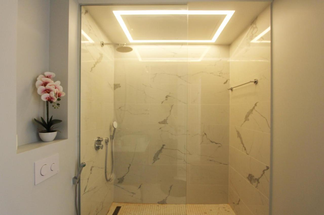 Lustica Bay Magnolia Apartment Тиват Екстериор снимка