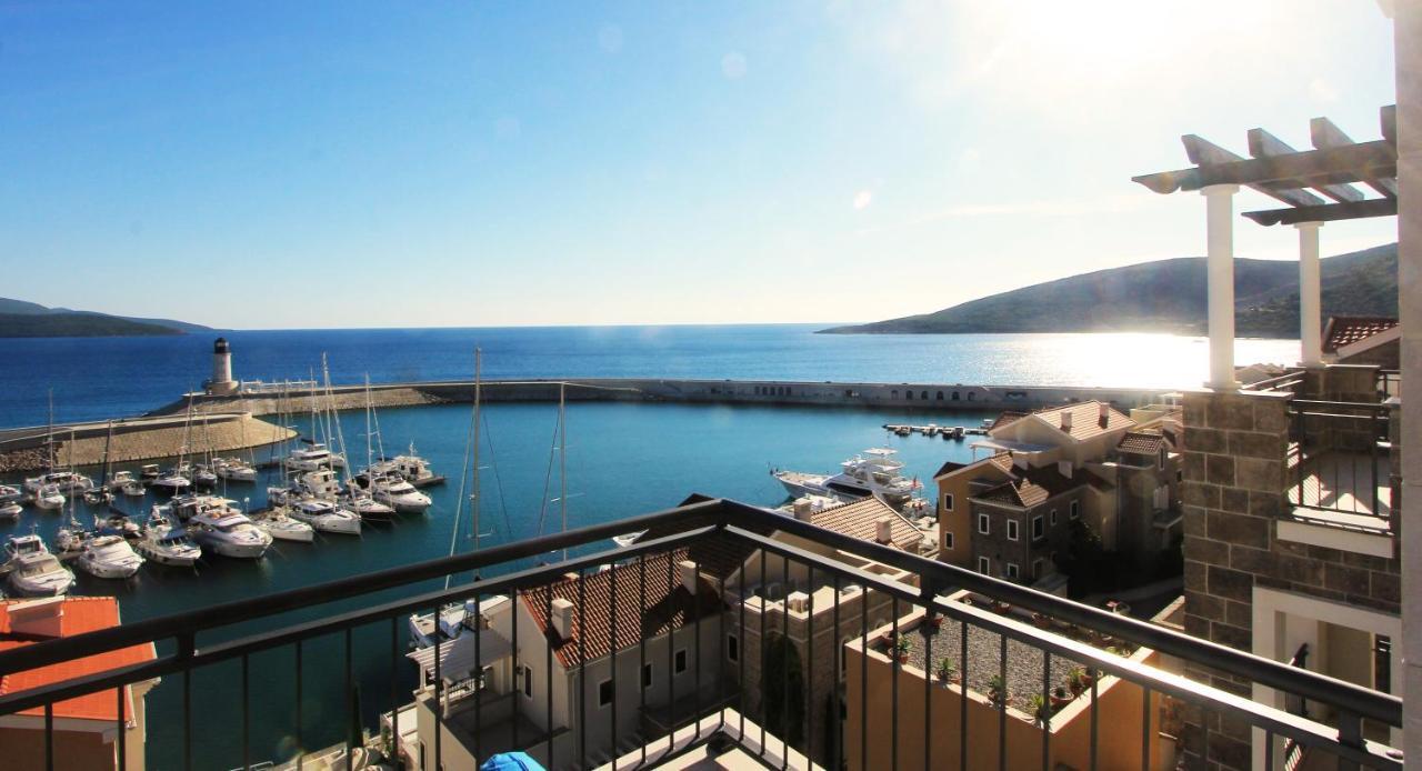 Lustica Bay Magnolia Apartment Тиват Екстериор снимка