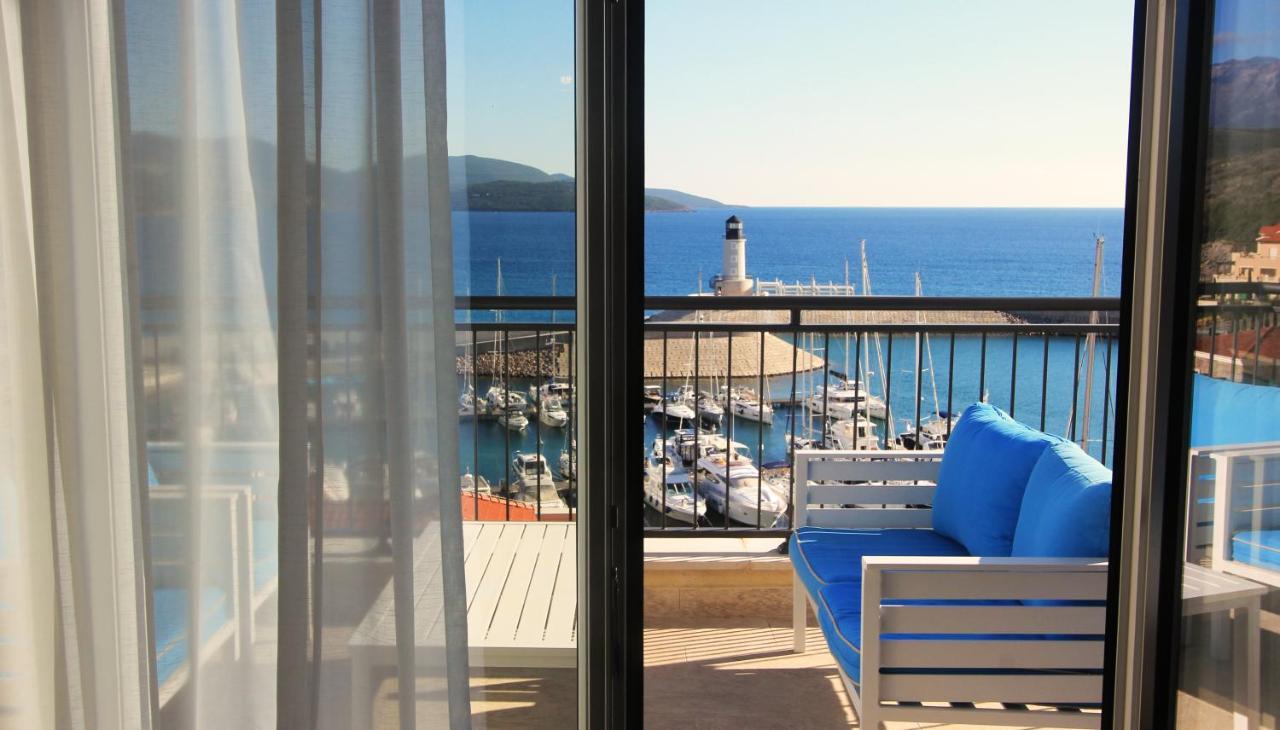 Lustica Bay Magnolia Apartment Тиват Екстериор снимка