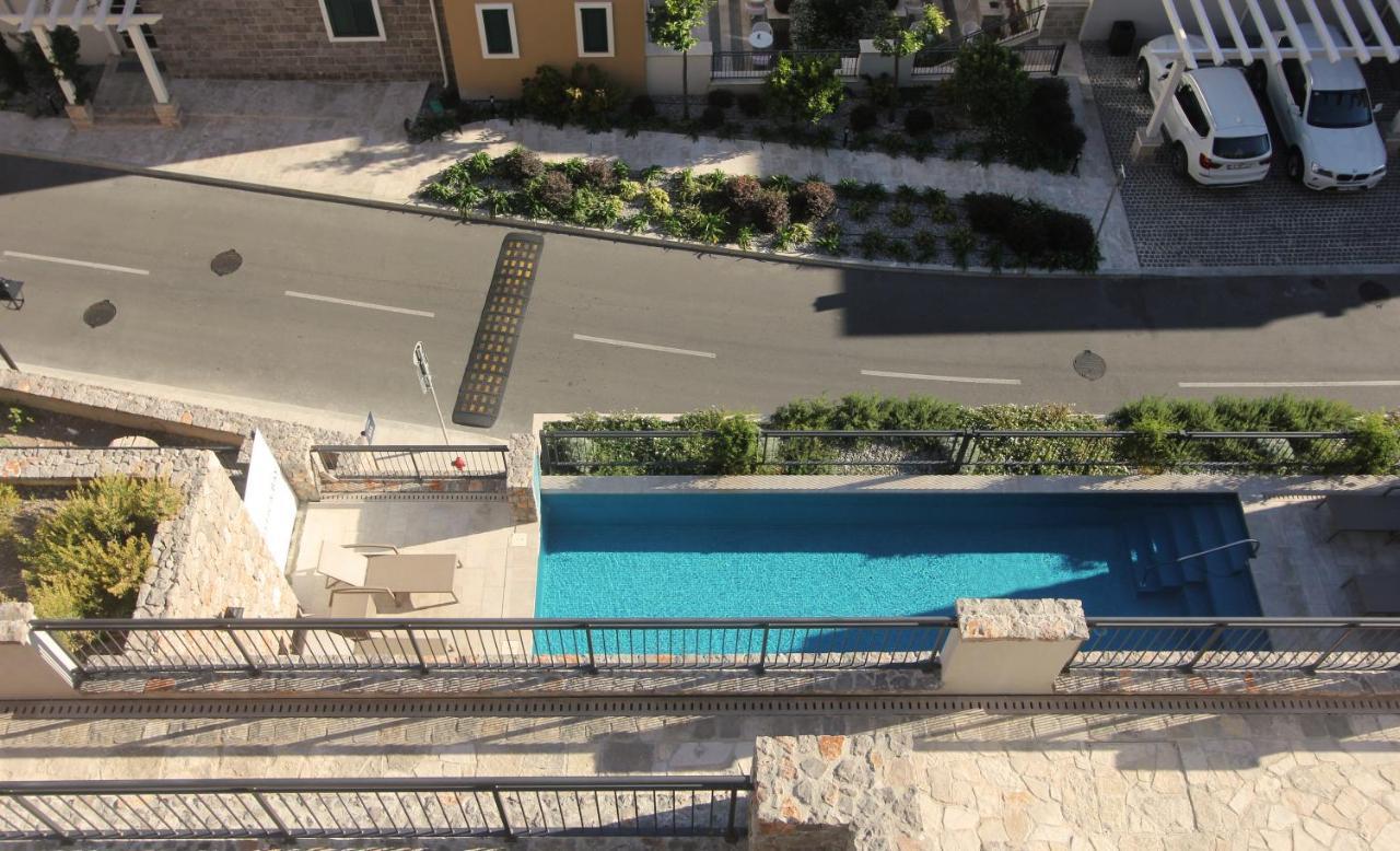 Lustica Bay Magnolia Apartment Тиват Екстериор снимка